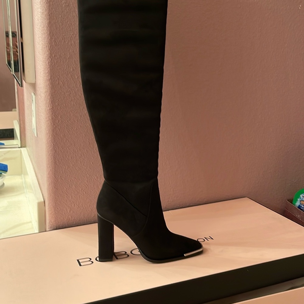 Beautiful black high boots size 7
